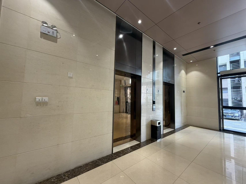 电梯厅1